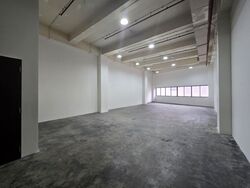 L & Y Building (D20), Factory #586617661